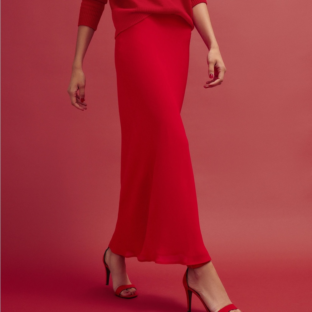 Reformation Layla Skirt 2P Petite in Red / Poinsettia